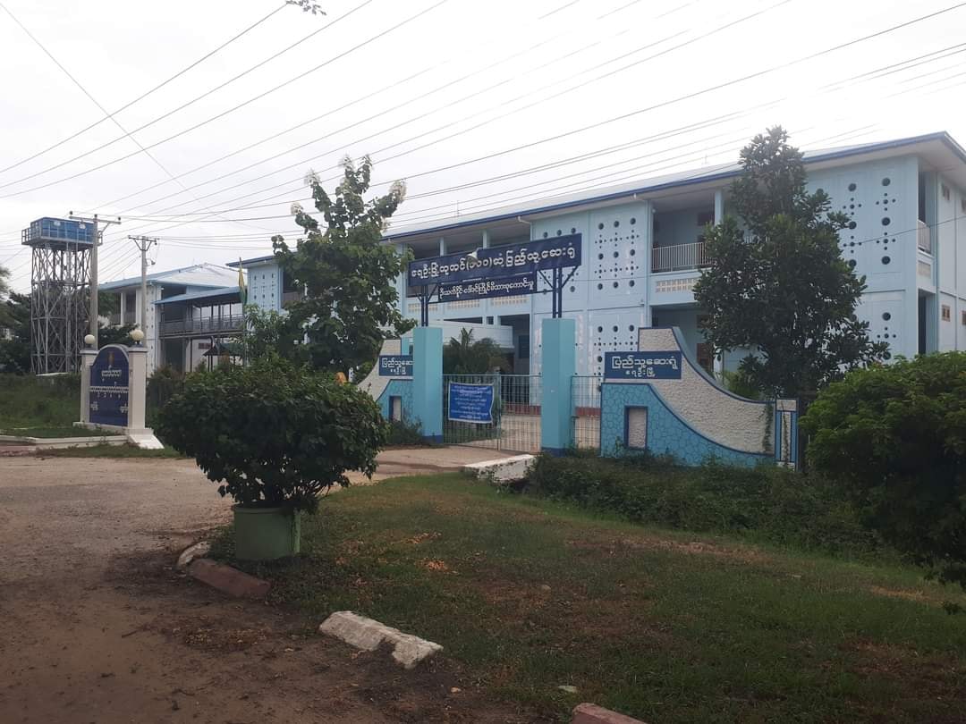 ရေဦးတွင် ကျန်းမာရေးဝန်ထမ်း ၁၀ ဦးအထိ ကိုဗစ်ပိုးတွေ့သဖြင့် ရောဂါပိုးစစ်ဆေးမှု ခေတ္တရပ်နား