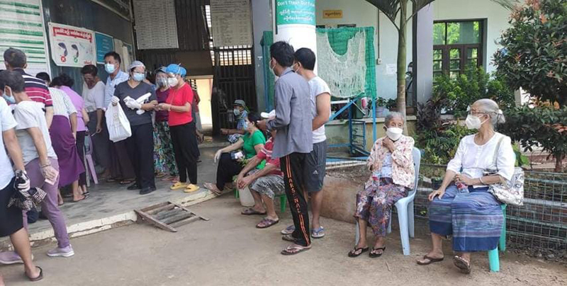 မူဆယ်တွင် အသက် ၆၅ နှစ်အထက် သက်ကြီးရွယ်အိုများကို ကိုဗစ်ကာကွယ်ဆေး စတင်ထိုးပေး