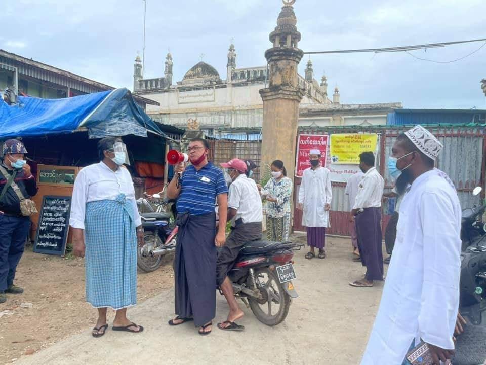 တောင်တွင်းကြီးက အစ္စလာမ်ဝတ်ကျောင်းတွင် အောက်ဆီဂျင်တိုင်းစက်များကို ၆၀၀၀ကျပ် နဲ့ရောင်းချပေး
