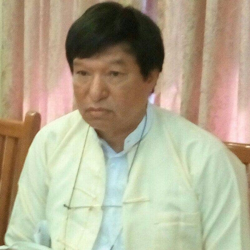 ဦးဝင်းတင်ဖောင်ဒေးရှင်း အတွင်းရေးမှူး ကိုဗစ်ကာကွယ်ဆေးသွားထိုးစဉ် ဖမ်းဆီးခံရ