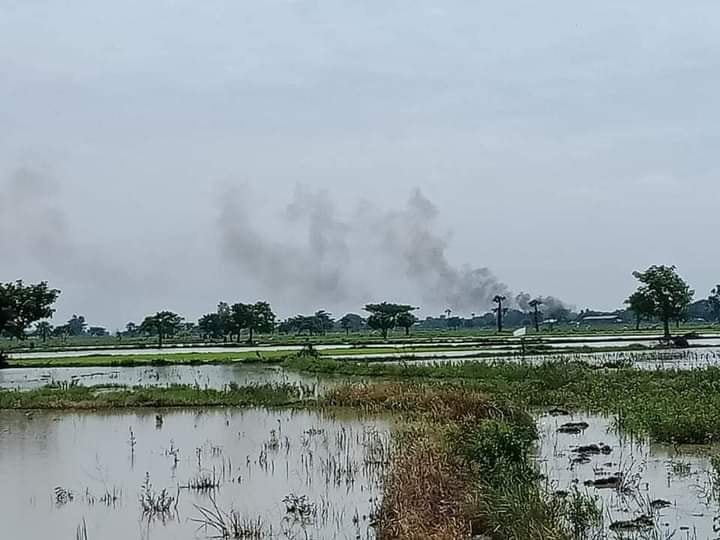 ဒီပဲယင်း ကျေးရွာအချို့တွင် စစ်ကောင်စီတပ်က မီးရှို့ဖျက်ဆီးမှုများပြုလုပ်ပြီး ရွာသားအချို့ကို ဖမ်းဆီး
