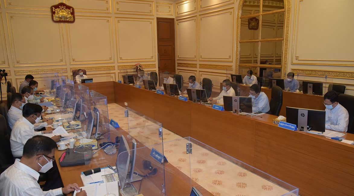 နေပြည်တော်တွင် လျှပ်စစ်ဘတ်စ်ကားနှင့် မြေအောက်ရထားလမ်းများဖောက်ရန် အာဏာသိမ်းစစ်ခေါင်းဆောင် ညွှန်ကြား