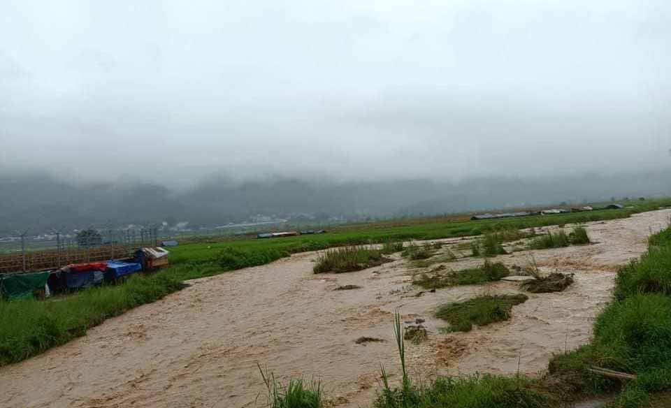 ကြူကုတ် (ပန်ဆိုင်း) ဘက်က စစ်ရှောင်များ ရေကြီးနေသဖြင့် အခက်အခဲကြုံနေ