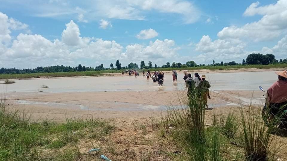 တန့်ဆည်မြို့နယ်က စစ်ဘေးရှောင် မောင်နှမကို စစ်တပ်က ပစ်ခတ်သဖြင့် ၁ ဦး သေဆုံး