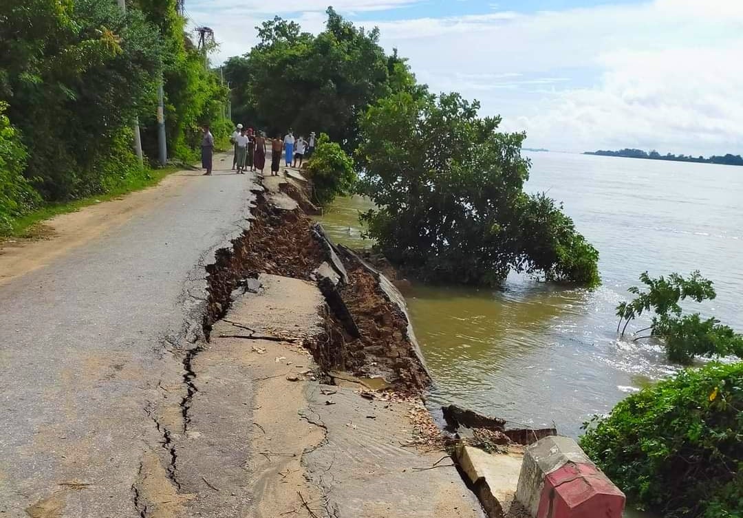 မြင်းမူ ကမ်းနားလမ်း အရှည် ပေ ၁၀၀ ခန့် ပြိုကျ