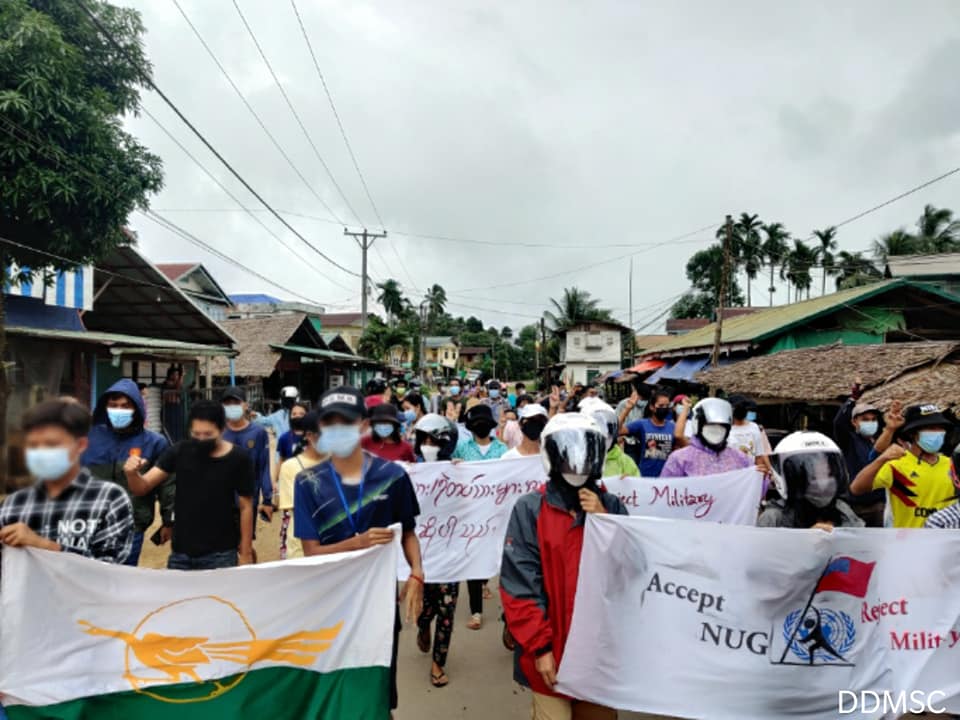 ထားဝယ်ခရိုင် ၃ မြို့နယ်တွင် စစ်အာဏာရှင်ဆန့်ကျင်ရေး ဆန္ဒပြ