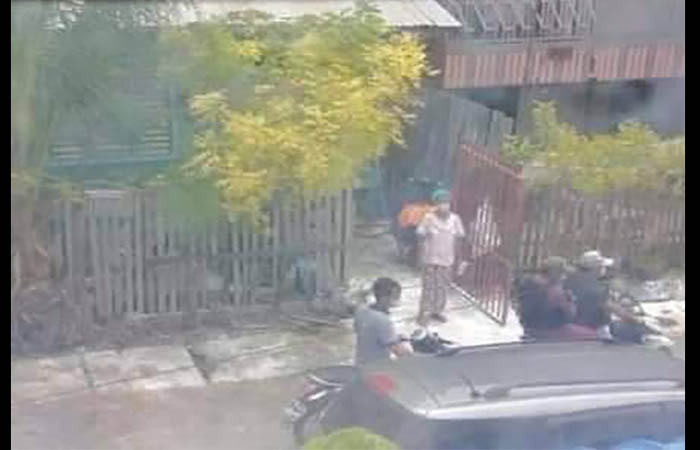 မန္တလေးမြို့တွင် Non CDM ကျောင်းဆရာမ နေအိမ် လက်လုပ်ဗုံးဖြင့် ထပ်မံပစ်ခံရ