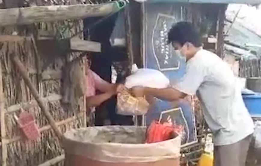 မိသားစုမရှိသည့် သက်ကြီးရွယ်အိုတွေများ ကူမယ့်သူမရှိဘဲ စားဝတ်နေရေး အခက်ကြုံ