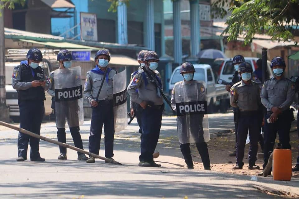 ရေးမြို့က စစ်ကောင်စီခန့် အုပ်ချုပ်ရေးမှူးနေအိမ် ဗုံးခွဲတိုက်ခိုက်ခံရ