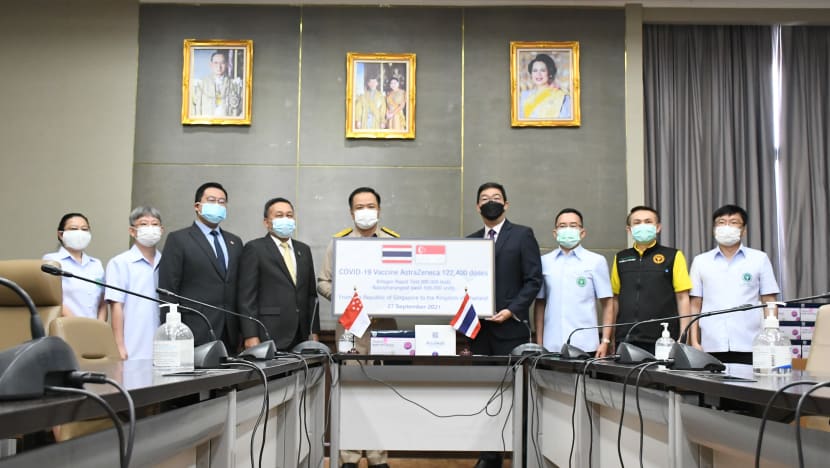 စင်ကာပူက ထိုင်းသို့ AstraZeneca ကိုဗစ်-၁၉ ကာကွယ်ဆေး ၁၂၀,၀၀၀ ကျော်ပေးပို့