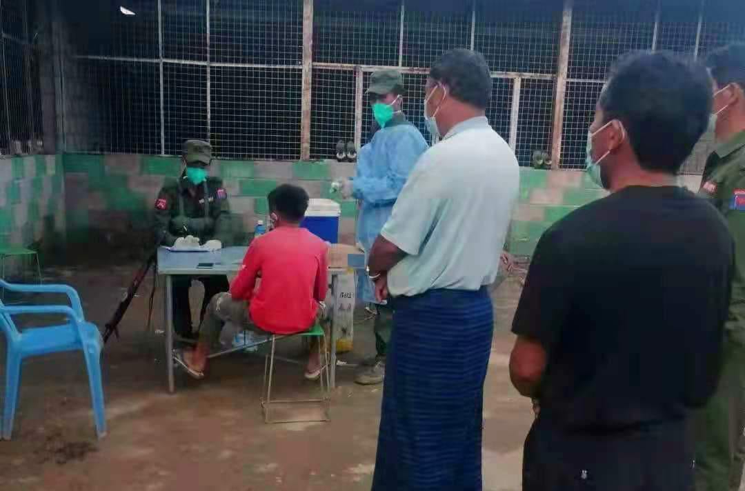 MNDAA ကိုးကန့်တပ်ဖွဲ့က ဒေသခံပြည်သူများကို ကိုဗစ်-၁၉ ကာကွယ်ဆေးထိုးပေး