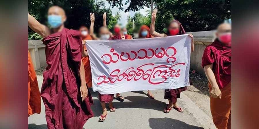 မန္တလေး သံဃသမဂ္ဂသပိတ်စစ်ကြောင်း ဖြိုခွင်းခံရ၊ သံဃာ ၆ ပါးကို ဖမ်းဆီး