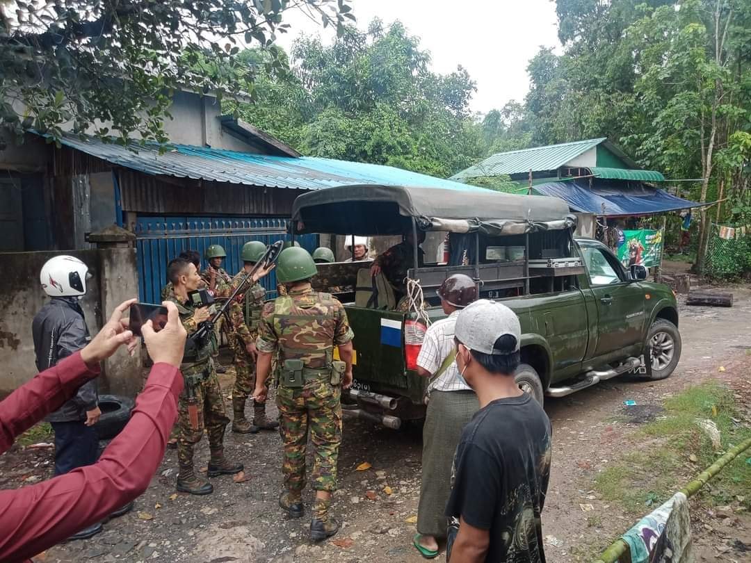 ပုသိမ်တွင် စစ်အုပ်စုထောက်တိုင်နေရာများကို ၁၃ ကြိမ်ဗုံးခွဲခဲ့ဟု မြို့ပြပြောက်ကျားအဖွဲ့ထုတ်ပြန်