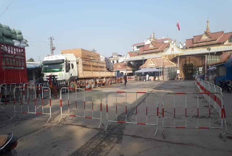 တရုတ်-မြန်မာ နှစ်နိုင်ငံ နယ်စပ်ဂိတ်များ ပြန်ဖွင့်ရေး ဆက်လက်ဆိုင်းငံ့