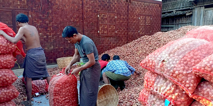 မန္တလေးဈေးကွက်တွင် ကြက်သွန်နီဈေးနှုန်း နှစ်ဆကျော် မြင့်တက်