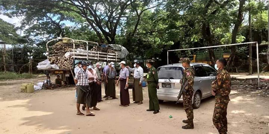 မအူပင် နှင့် ပုသိမ်တွင် EPC ရုံး၊ ဒလန်များ ဖောက်ခွဲရှင်းလင်းခံရသဖြင့် စစ်တပ်က လုံခြုံရေး တင်းကျပ်
