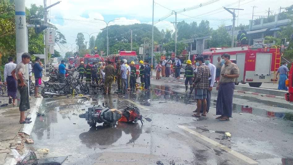 မန္တလေး ကညနရုံးရှေ့ ဗုံး ၂ လုံးပေါက်ကွဲ ၊ လူ ၁၀ ဦးထက်မနည်းဒဏ်ရာရ