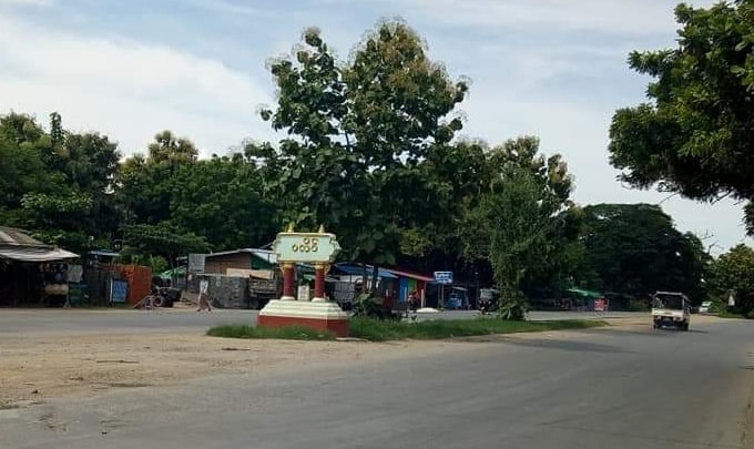 ပလိပ်မြို့၌ ပစ်သတ်ခံရသူ၏အလောင်းကို စစ်ဆေးနေသည့် ရဲတပ်ဖွဲ့ မိုင်းခွဲတိုက်ခိုက်ခံရ