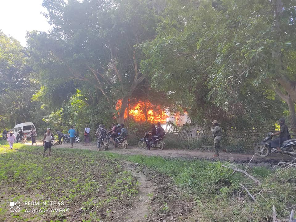မြောင်မြို့နယ်၊ နဂါးပေါက်ကျေးရွာ ရဲကင်းစခန်း မီးရှို့ ဖျက်ဆီးခံရ