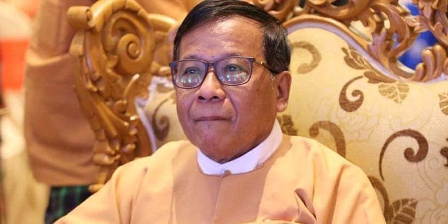 မန္တလေးတိုင်းဝန်ကြီးချုပ် ဒေါက်တာ​ဇော်မြင့်မောင် အချုပ်ခန်းအတွင်း မိုးစိုပြီး ဖျားနေ