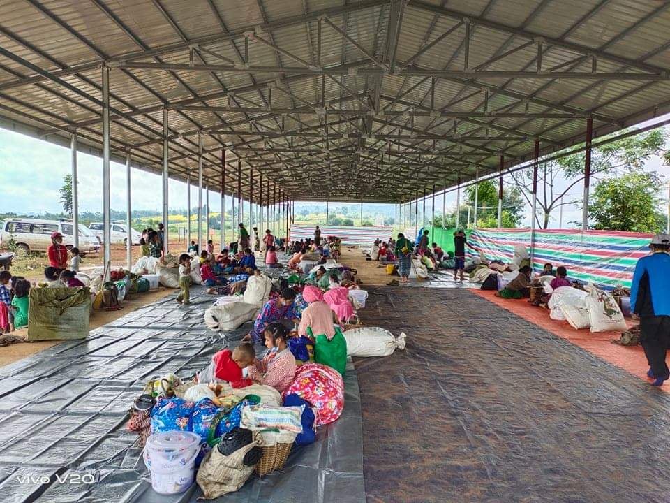 ကျောက်မဲတွင် တိုက်ပွဲဖြစ်ပွားပြီး ရွာသားများရာချီ စစ်ဘေးရှောင်ထပ်မံထွက်ပြေး