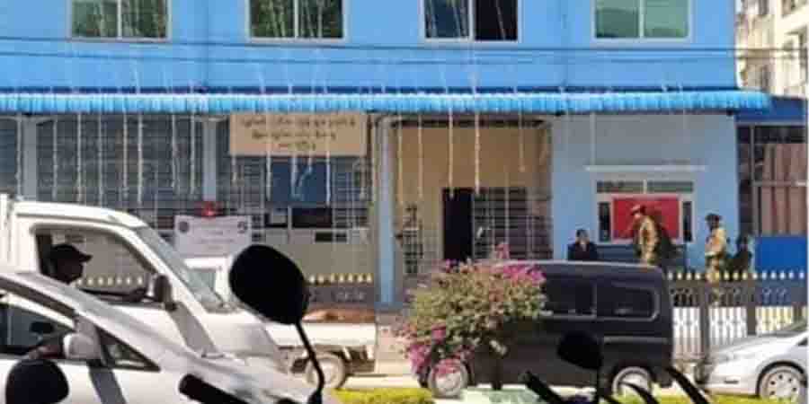 တောင်ကြီးလျှပ်စစ်ရုံးအနီး ဗုံးပေါက်ကွဲ