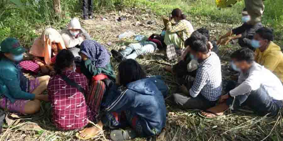 ထိုင်းတွင် တရားမဝင် မြန်မာလုပ်သားများတင်လာသည့်ကား တိမ်းမှောက်ပြီး ၃ ဦး သေဆုံး၊ ၄ ဦး ဒဏ်ရာရ
