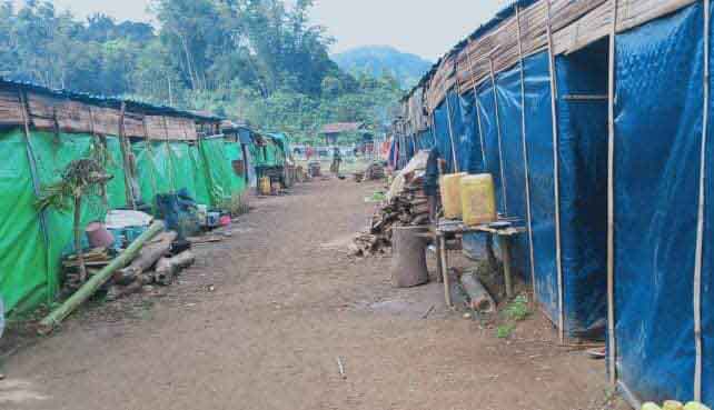 ကယားတွင် စစ်ကောင်စီ၏ ကန့်သတ်မှုများကြောင့် စစ်ရှောင်များ ရိက္ခာပြတ်လပ်