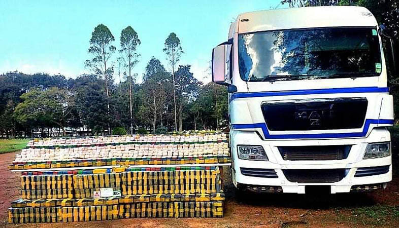 မိုးကုတ် - ပြင်ဦးလွင်ကားလမ်းတွင် ကျပ်သိန်း ၁၁၈၀၀ တန်ဖိုးရှိ ပိုင်ရှင်မဲ့ မူးယစ်ဆေးများတွေ့ရှိ