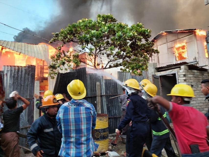 ပြည်ကြီးတံခွန်မြို့နယ်တွင် နေအိမ် ၁၂ လုံး  မီးလောင်ဆုံးရှုံး