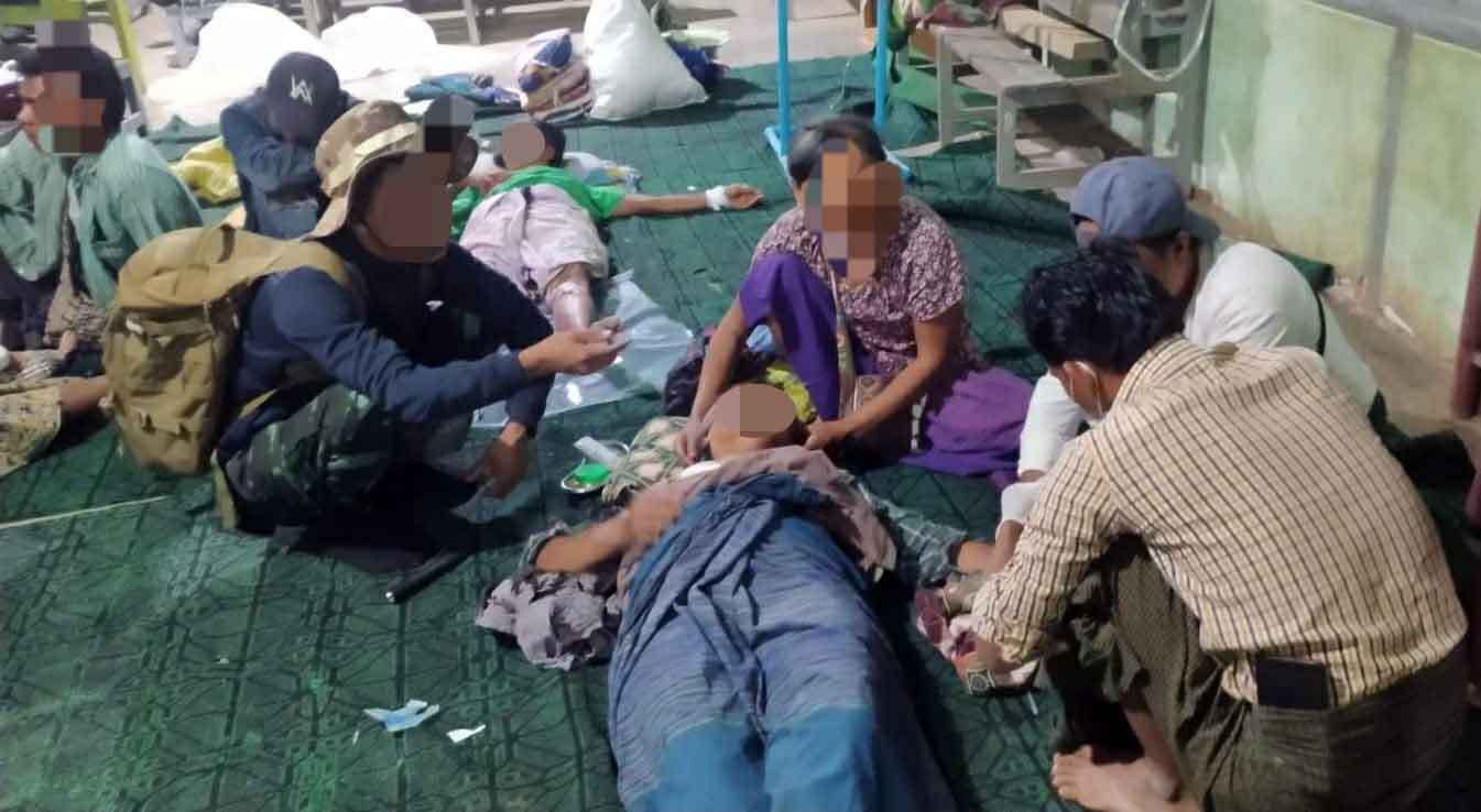 ဘုတလင်မြို့နယ်၌ စစ်တပ်က ပစ်ခတ်သဖြင့် ပြည်သူ ၇ ဦး လက်နက်ကြီးထိမှန်