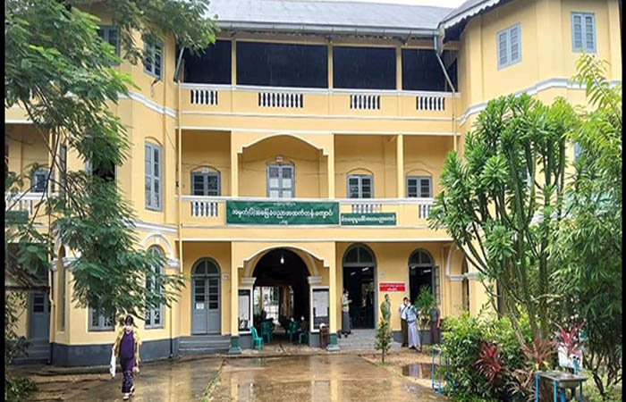 တက္ကသိုလ်ဝင်တန်း စာမေးပွဲ ဧပြီလအတွင်းကျင်းပမည်ဟု စစ်ကောင်စီပြော