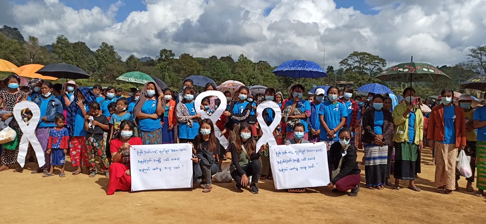 ဖရူဆိုမြို့နယ်တွင် ဖဲကြိုးဖြူလှုပ်ရှားမှုပြုလုပ် (ဓာတ်ပုံ)