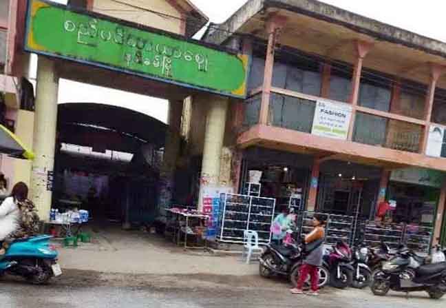 နမ့်ခမ်းမြို့မဈေးတွင် TNLA အမည်ခံပြီး အခွန်လိုက်ကောက်နေသဖြင့် ဈေးသည်များ အခက်အခဲကြုံ