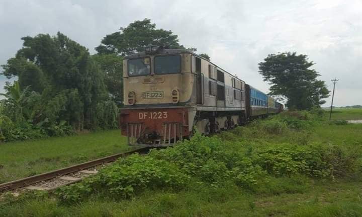 စစ်ကောင်စီက ဟင်္သာတခရိုင် မီးရထားဘူတာနယ်မြေ၌ နေသူများကို ၁၅ ရက်အတွင်း ဖယ်ခိုင်း