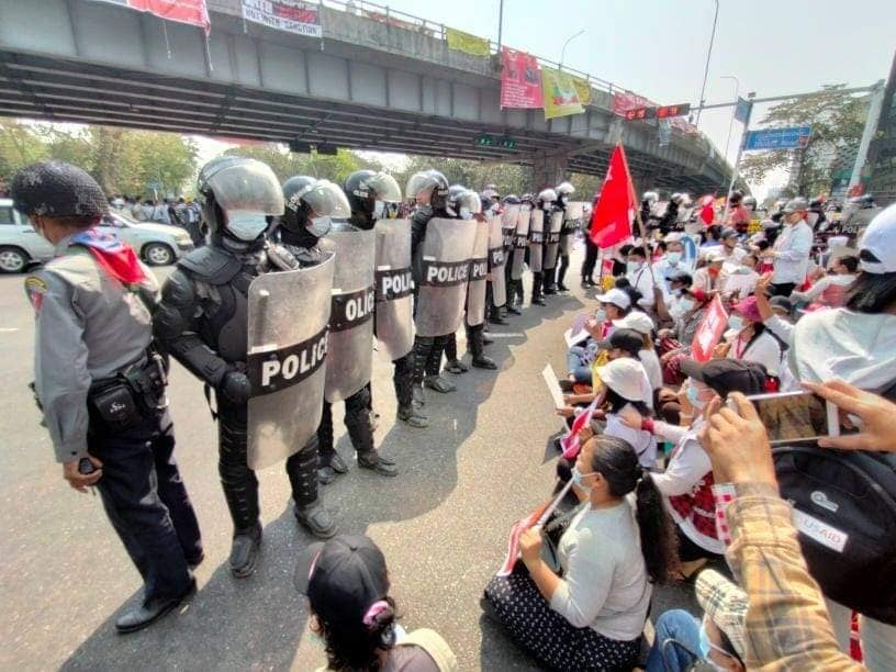 မြန်မာစစ်တပ်၏ အကြမ်းဖက်လုပ်ရပ်များကို ချက်ချင်းအရေးယူရန် ITUC တောင်းဆို