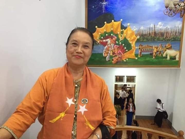 တောင်ကြီး အန်အယ်လ်ဒီအမတ်  ဒေါက်တာဒေါ်သန်းငွေ ဖမ်းဆီးခံရ