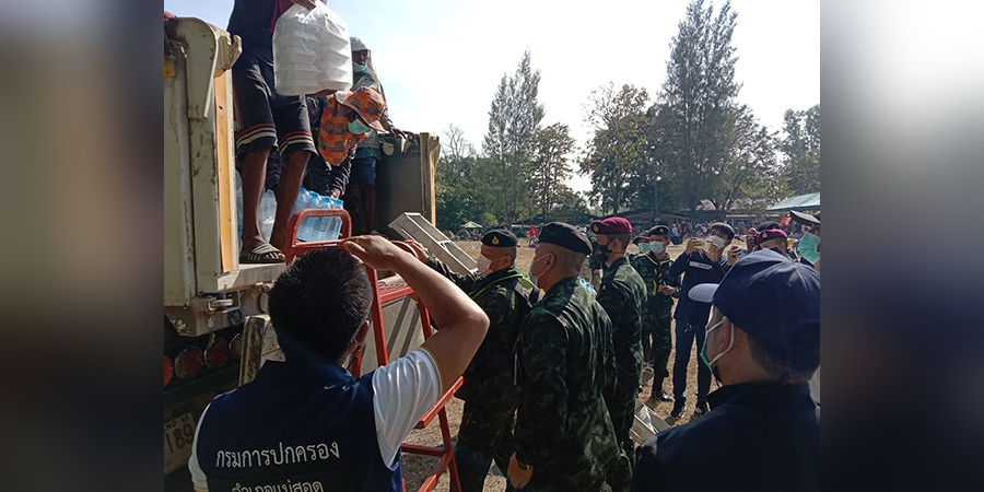 နေရပ်ပြန်စစ်ရှောင် ၂၀၀ ခန့် မဲထော်သလေးရွာအဝင် စစ်တပ်ကပစ်ခတ်သဖြင့် ထိုင်းဘက် ပြန်ပြေး