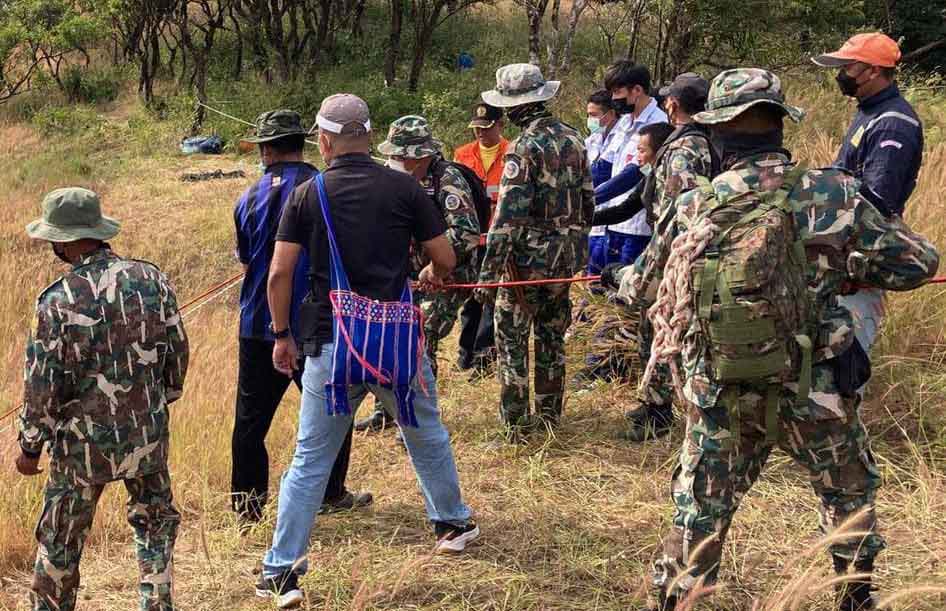 မဲဆောက်တွင် တောင်ပေါ်မှပြုတ်ကျသေဆုံးသွားသည့် ထိုင်းလုံခြုံရေးတပ်ဖွဲ့ဝင်၏ မိသားစုကို ကူညီထောက်ပံ့