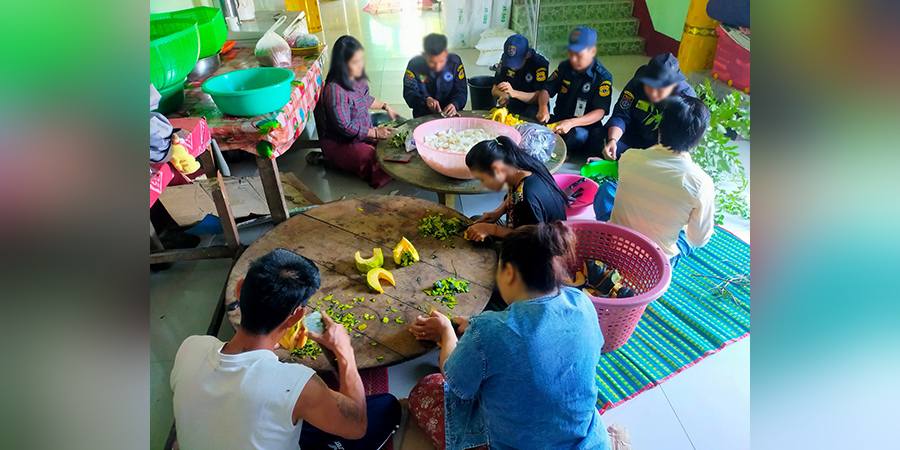 မြဝတီမြို့တွင်ခိုလှုံနေသည့် စစ်ဘေး‌ရှောင်များ အစားအစာအတွက် အကူအညီလိုအပ်နေ