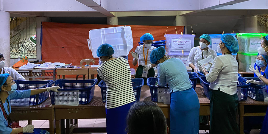 အမရပူရမြို့နယ်တွင် မဲနှစ်ကြိမ်ပေးသူ ၂ ဦး အမှုဖွင့်ခံရ