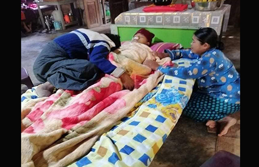 ကောလင်းမြို့၌ စစ်တပ်က ဘုန်းကြီးကျောင်းကို ပစ်ခတ်၊ ကိုရင်သာမဏေ ၁ ပါး ပျံလွန်