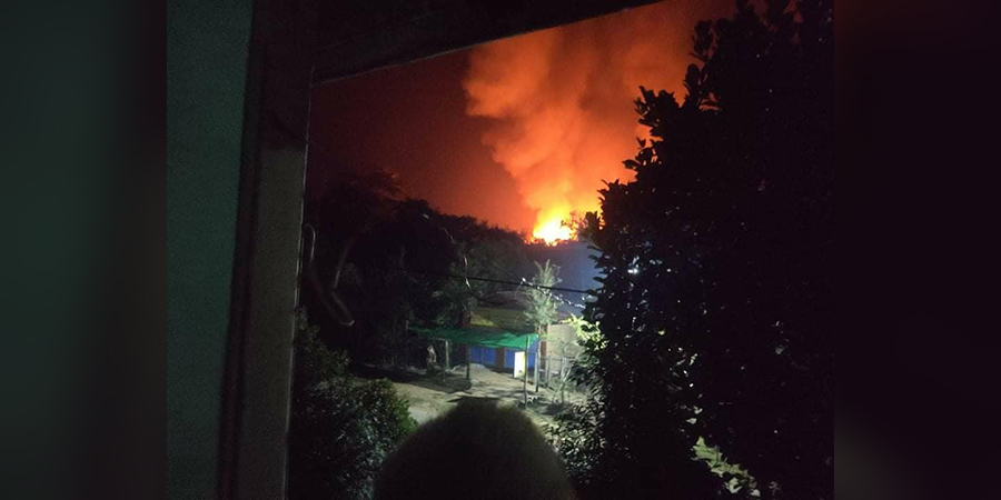 ကျွန်းလှမြို့တွင် အန်အယ်လ်ဒီပါတီနှင့် သက်ဆိုင်သူများ၏ နေအိမ်၊ ဈေးဆိုင်များကို စစ်တပ်က မီးရှို့ဖျက်ဆီး