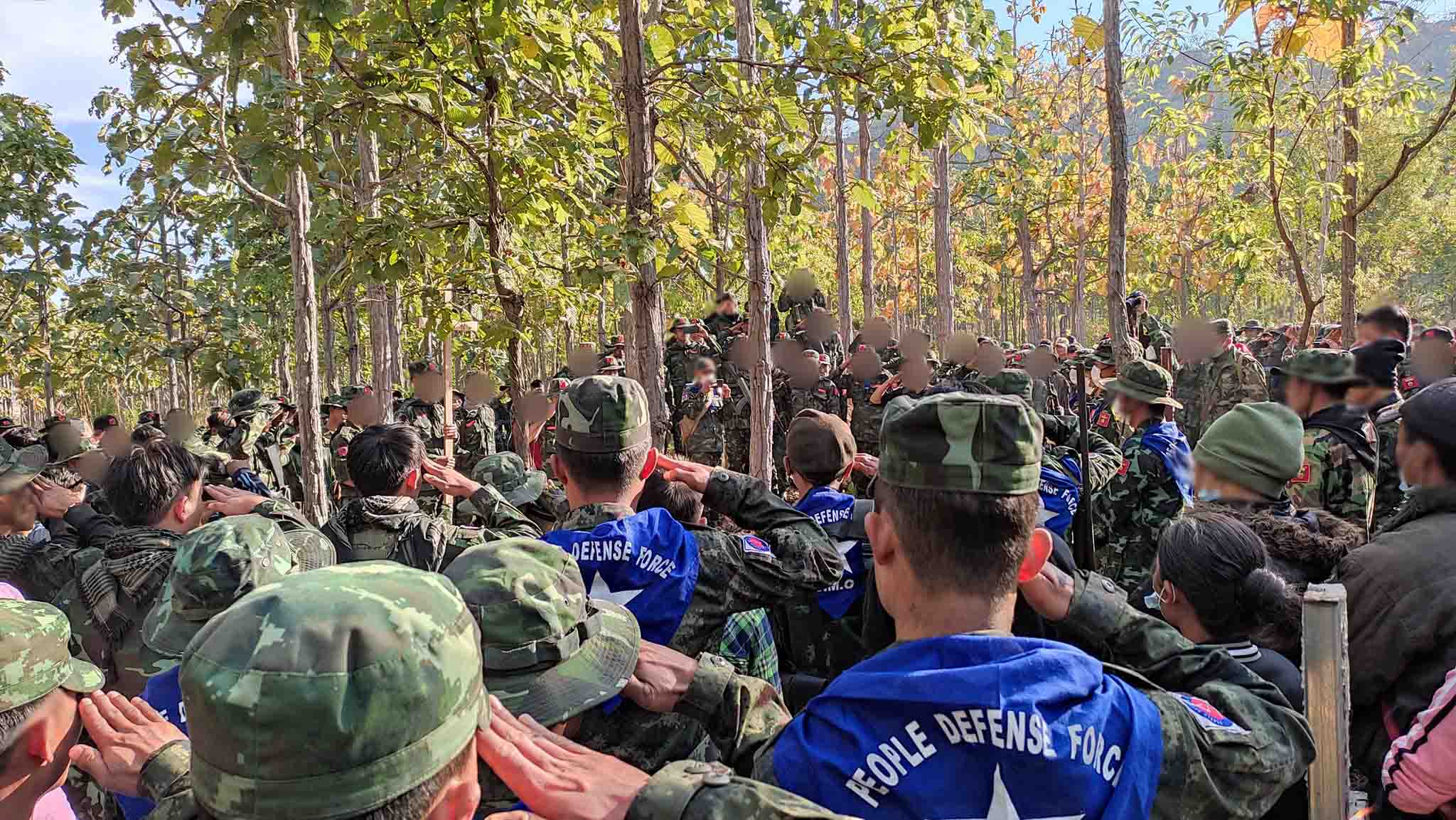 ဒီးမော့ဆိုတိုက်ပွဲတွင် ကျဆုံးခဲ့သည့် PDF သူရဲကောင်းရဲဘော် ၁ ဦးကို ဂုဏ်ပြုသင်္ဂြိုဟ်