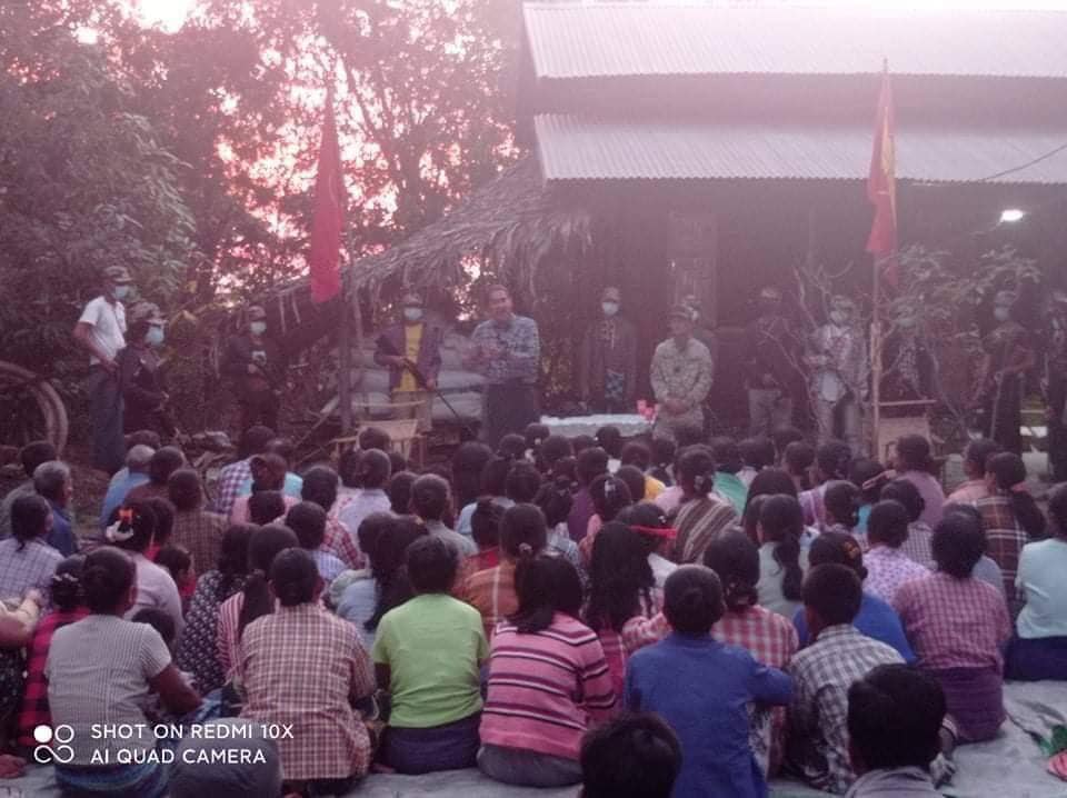 စစ်အာဏာရှင်ဆန့်ကျင် နယ်လှည့်သပိတ်ကို PDF အစောင့်အရှောက်ဖြင့်ပြုလုပ်  (ဓာတ်ပုံ)