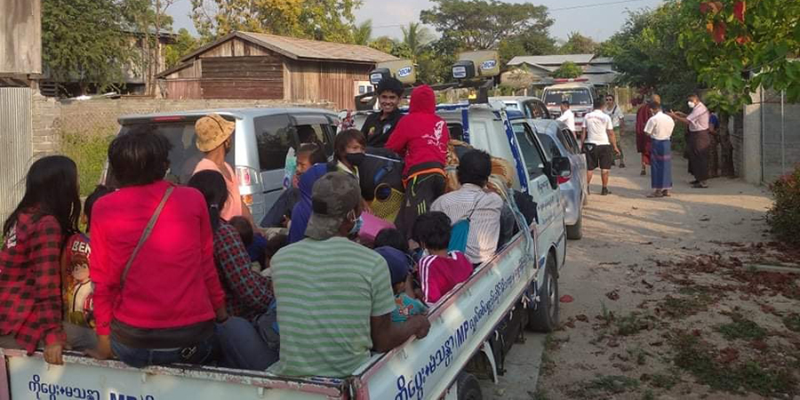 တိုက်ပွဲကြောင့် သောင်ရင်းမြစ်ကမ်းက ယာယီစစ်ရှောင်များ မြဝတီမြို့ဘက်သို့ ပြောင်းရွှေ့