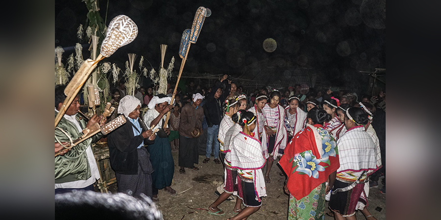 ပုဏ္ဏားကျွန်းမြို့နယ် စစ်ဘေးရှောင်စခန်းက မြိုနှစ်သစ်ကူး အကြိုညကပွဲ (ဓာတ်ပုံ)