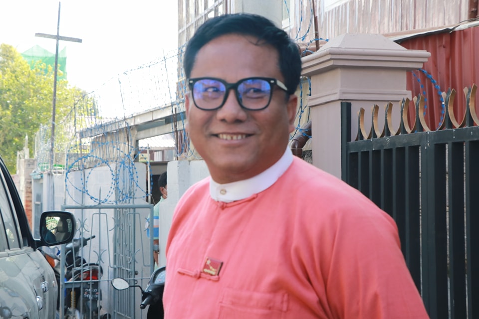 ရှမ်းပြည်နယ်ဝန်ကြီးချုပ်နှင့် စီမံ/ဘဏ္ဍာဝန်ကြီးတို့ကို နှစ်ရှည်ထောင်ဒဏ်များ ချမှတ်