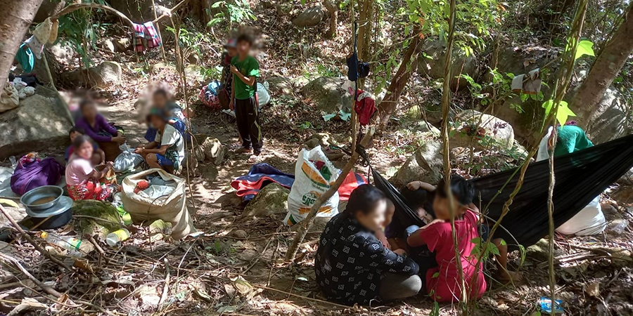 ဆောထိမြို့နယ်တိုက်ပွဲတွင် စစ်တပ်ကလက်နက်ကြီးဖြင့် ပစ်ခတ်သဖြင့် ဒေသခံ ၄၀၀ ကျော် တိမ်းရှောင်