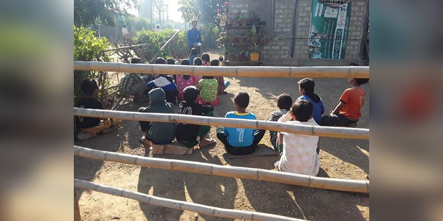 ဖယ်ခုံမြို့နယ်တွင် စစ်ဘေးရှောင်ကလေးများ ပညာသင်ကြားရေး အခက်ကြုံ